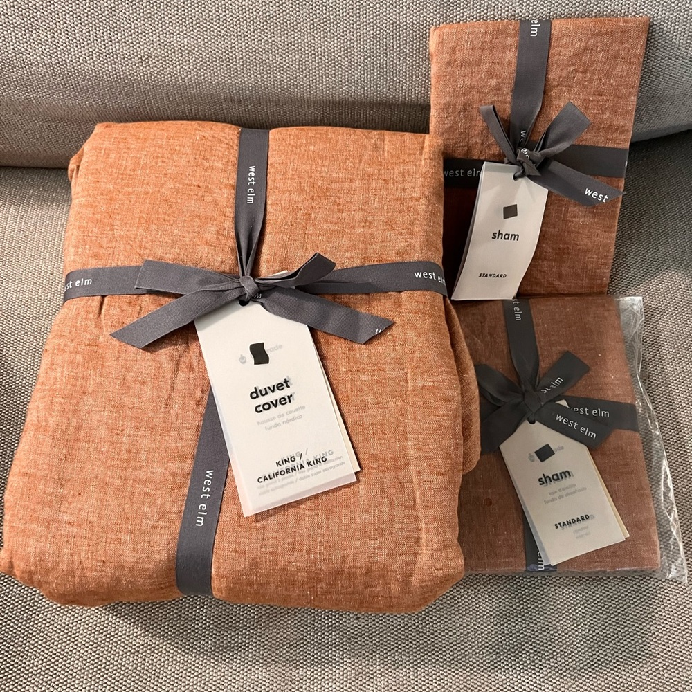 West Elm Duvet Cover (King) and 2 Shams (Standard)